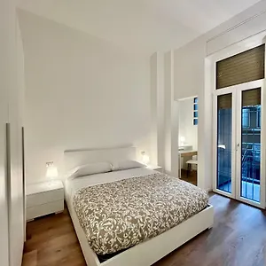 Apartment Side, Milan
